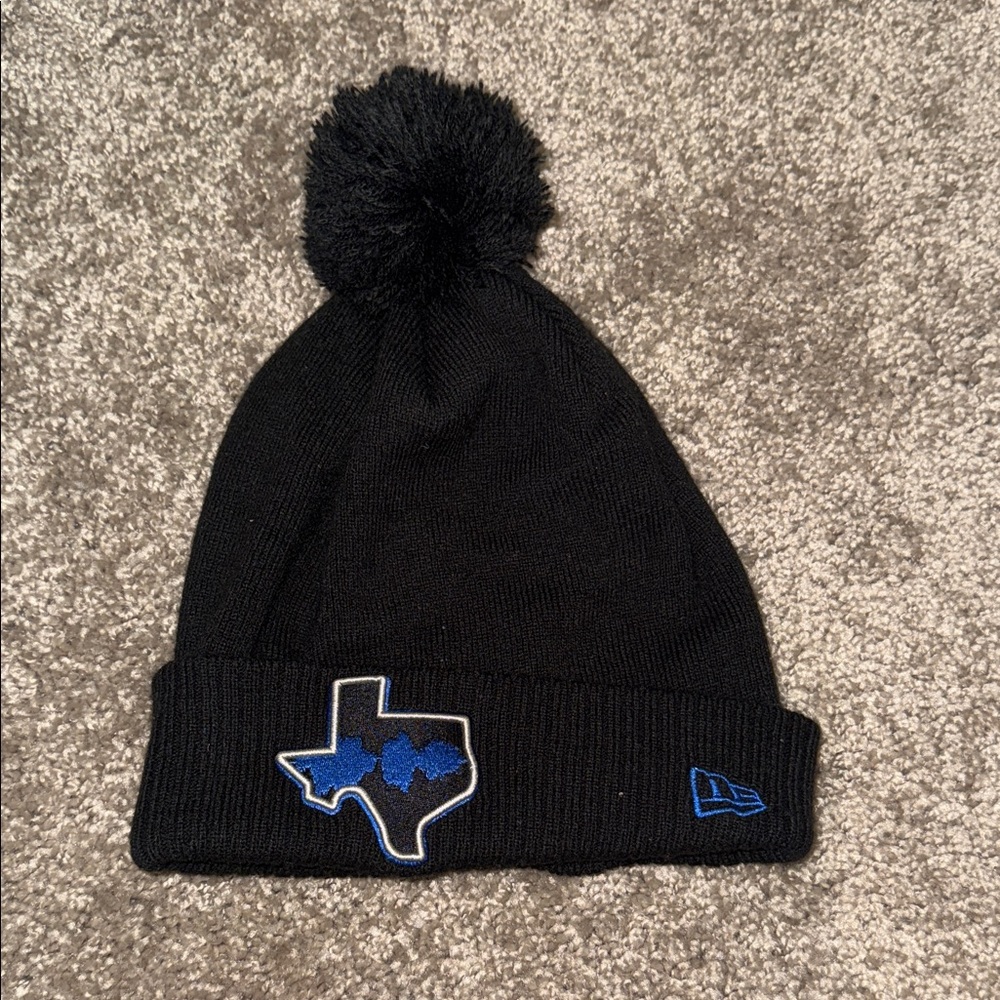 🖤💙Dallas Mavs Black and Blue Pom-Pom Beanie